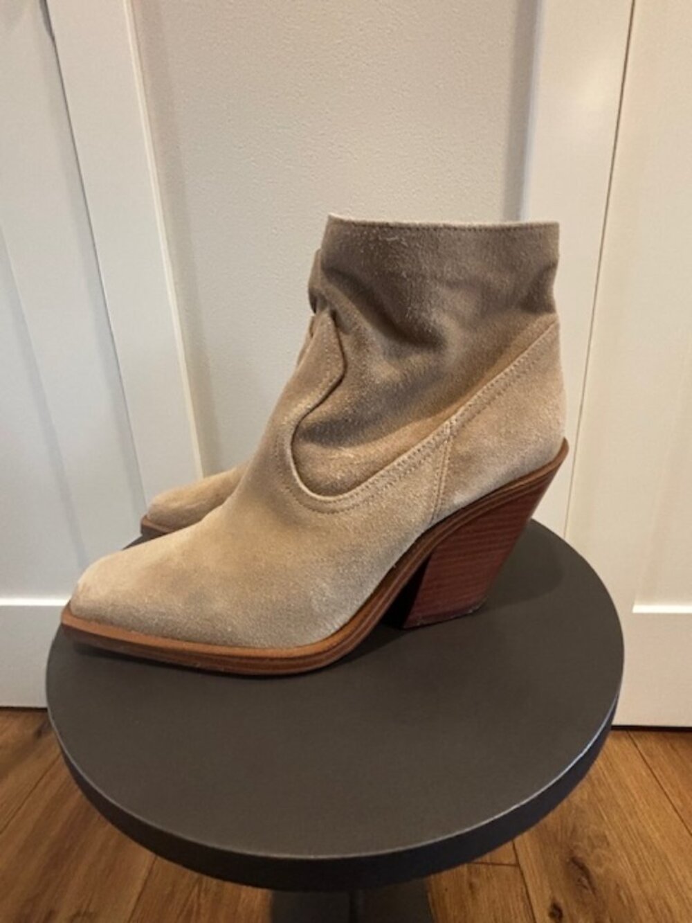Fabulous Light Tan Vince Camuto Suede Ankle Boots